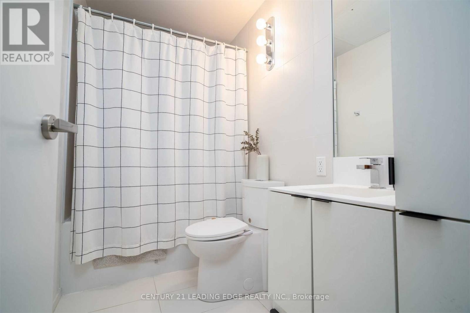 1606 - 125 Peter Street, Toronto, Ontario  M5V 0M2 - Photo 15 - C12831138