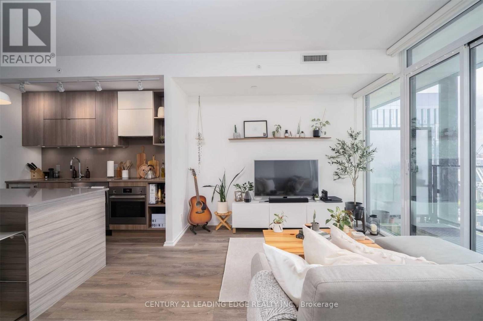 1606 - 125 Peter Street, Toronto, Ontario  M5V 0M2 - Photo 6 - C12831138