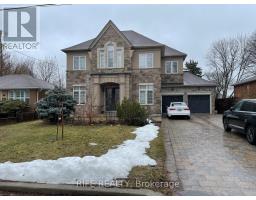 48 TRANSWELL AVENUE, Toronto, Ontario