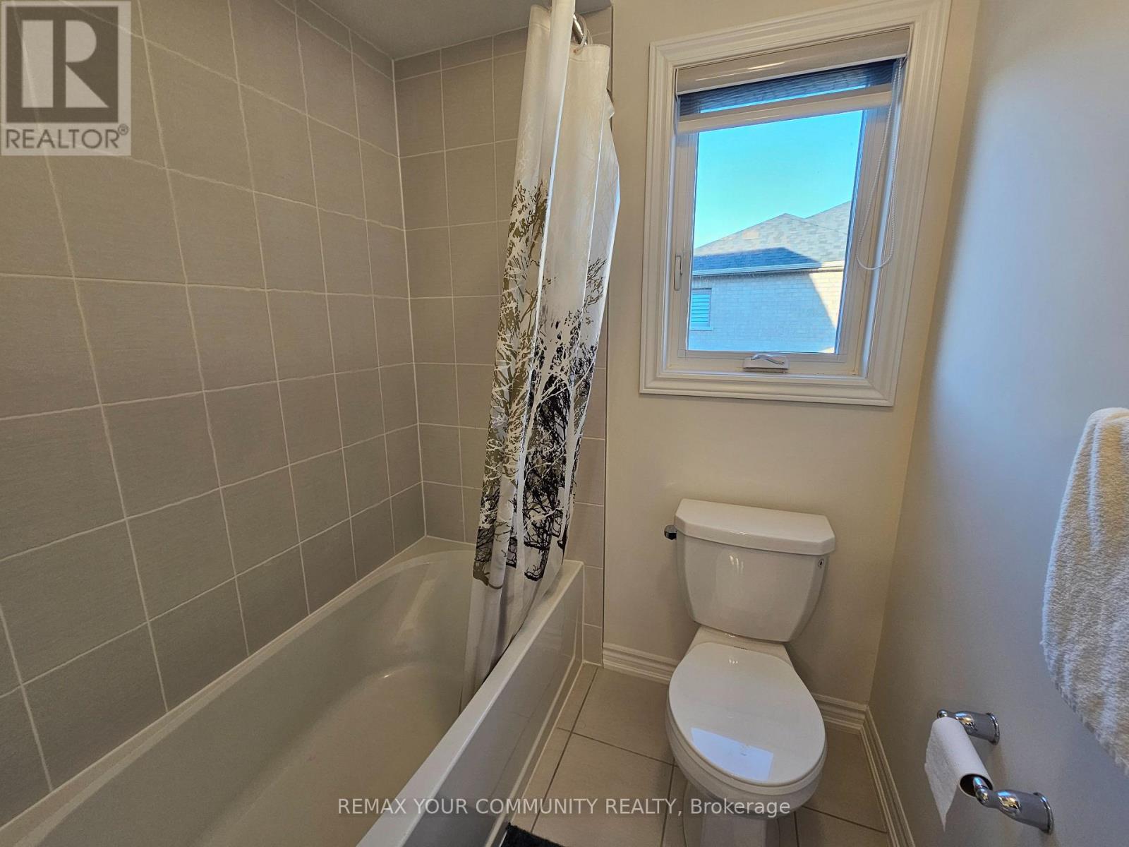 Main - 226 Miyako Court, Oshawa (Windfields), Ontario  L1L 0R7 - Photo 18 - E12831178