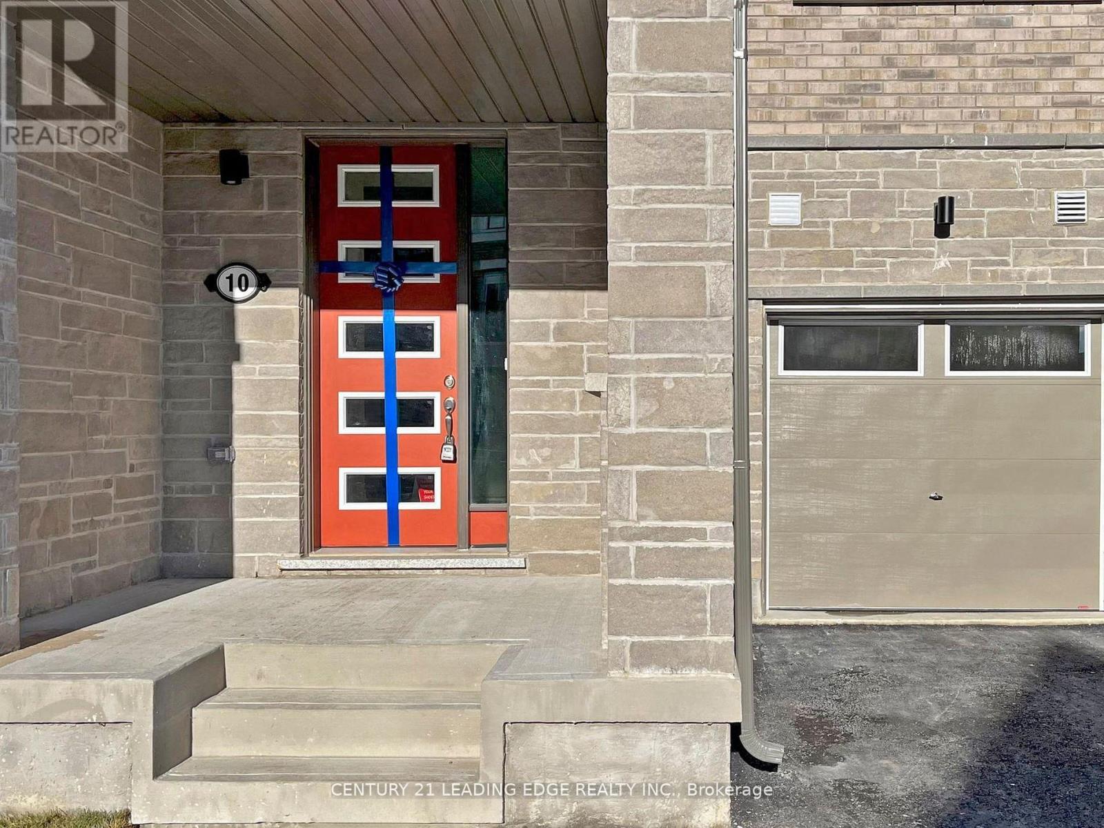 10 Thomas Frisby Jr Crescent, Markham (Victoria Square), Ontario  L6C 3L1 - Photo 2 - N12831176