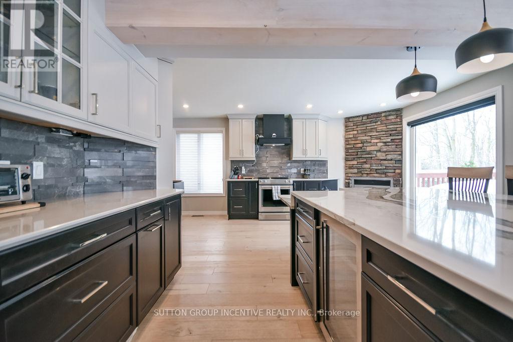 36 Nicklaus Drive, Barrie, Ontario  L4M 6W5 - Photo 18 - S12831110