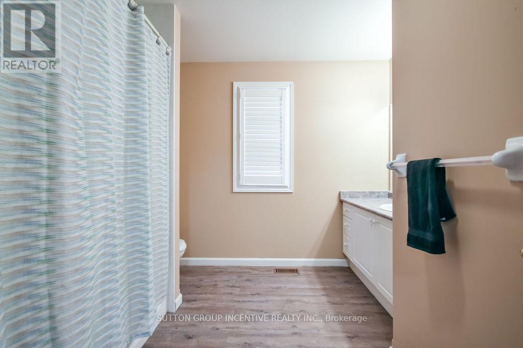 36 Nicklaus Drive, Barrie, Ontario  L4M 6W5 - Photo 32 - S12831110