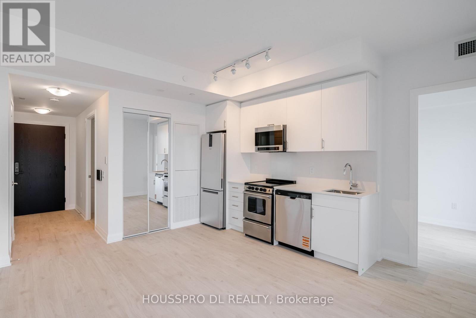 623 - 412 Silver Maple Rd Road, Oakville, Ontario  L6H 7X8 - Photo 15 - W12831168