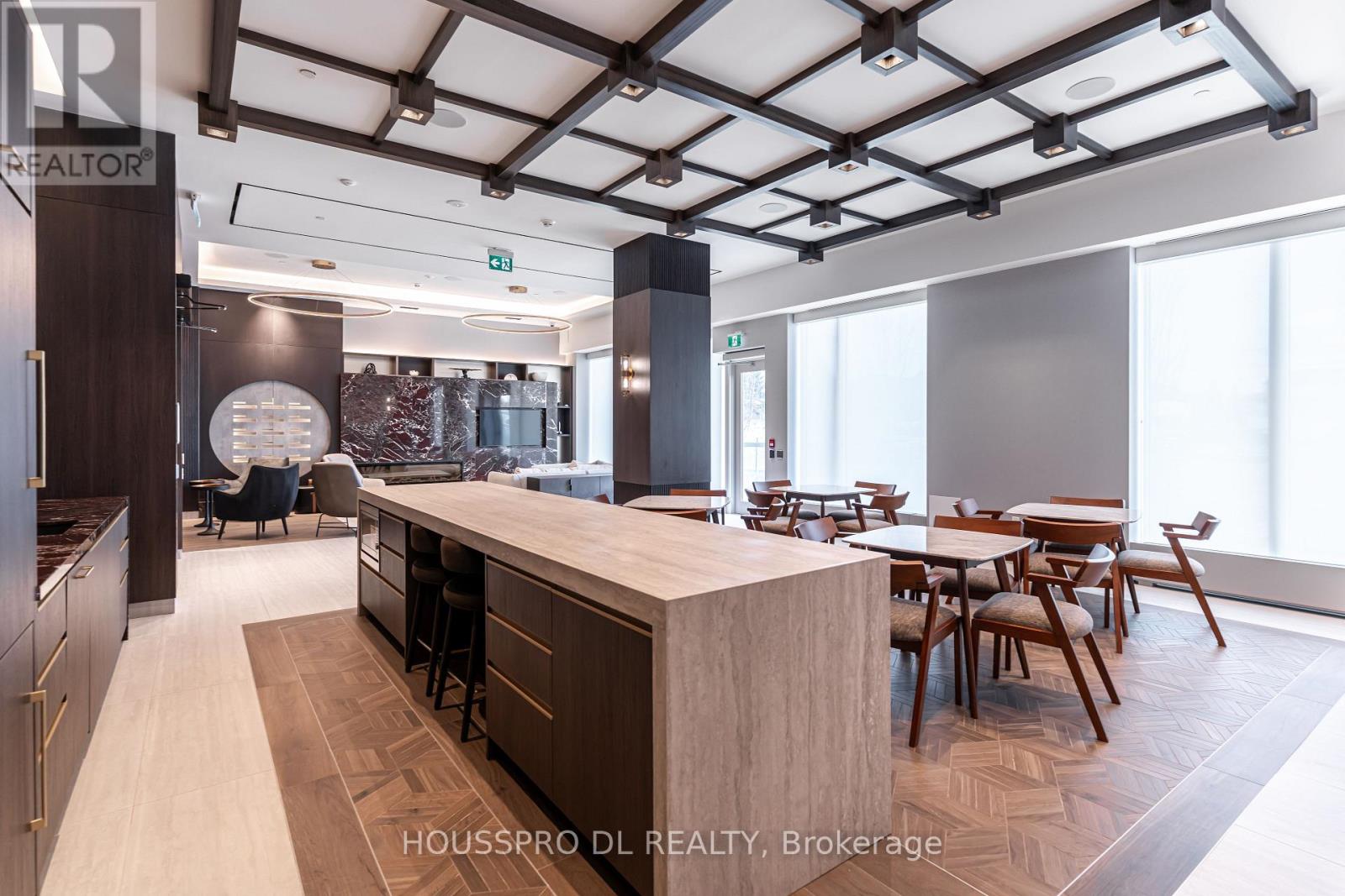 623 - 412 Silver Maple Rd Road, Oakville, Ontario  L6H 7X8 - Photo 26 - W12831168