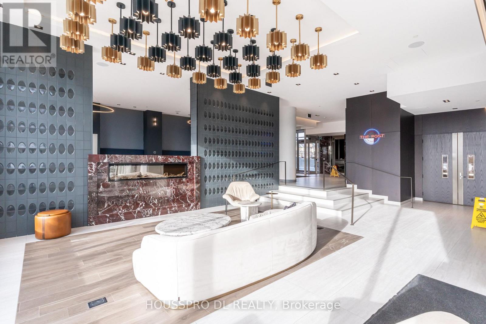 623 - 412 Silver Maple Rd Road, Oakville, Ontario  L6H 7X8 - Photo 7 - W12831168