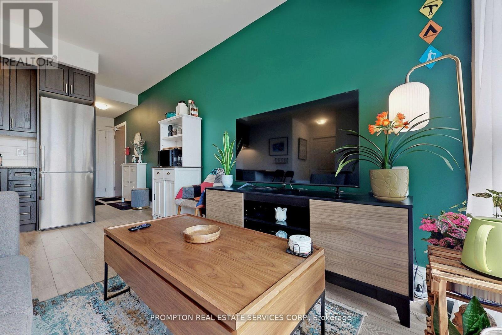 1110 - 1050 Main Street E, Milton, Ontario  L9T 9M3 - Photo 5 - W12831172