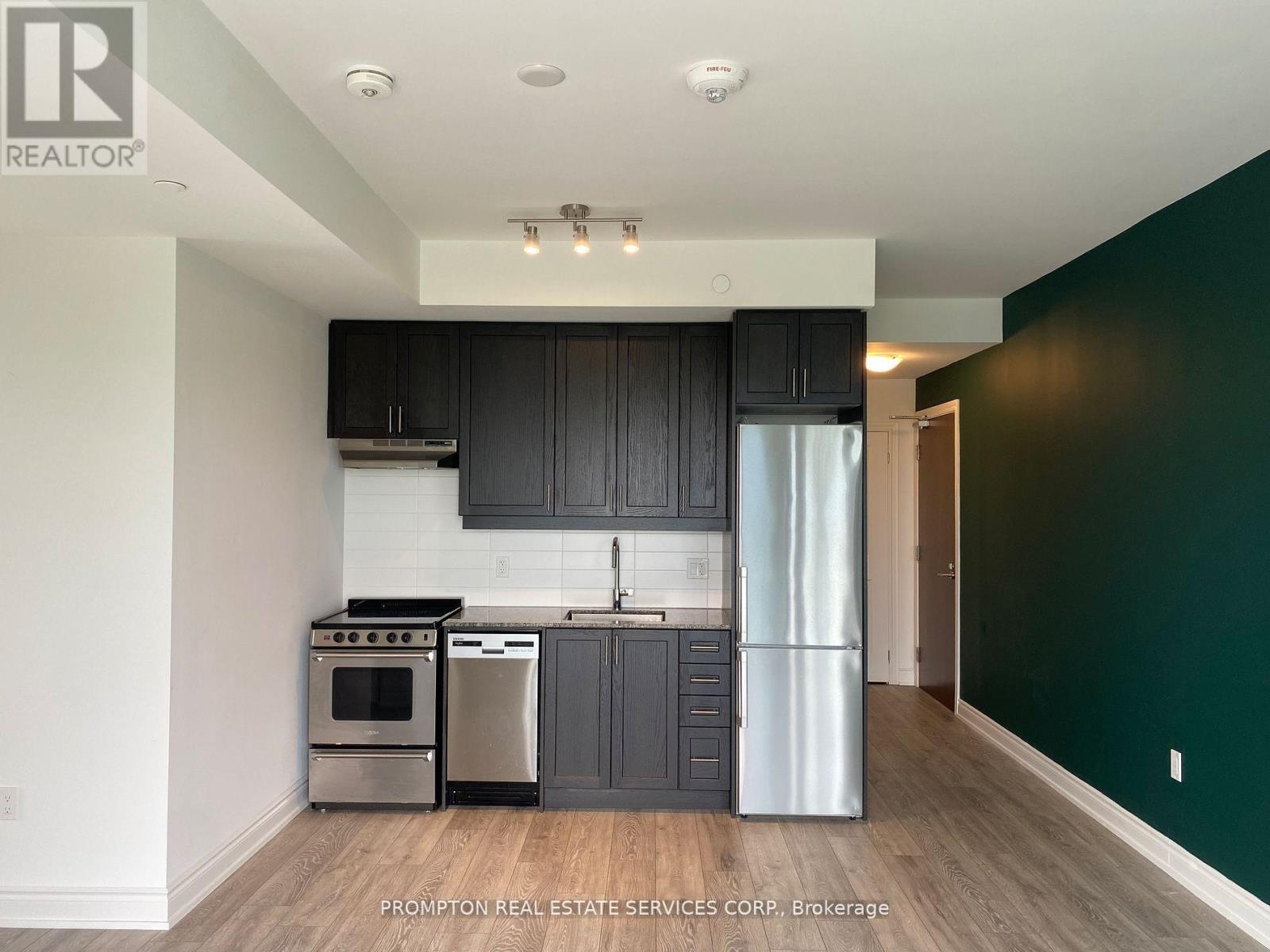 1110 - 1050 Main Street E, Milton, Ontario  L9T 9M3 - Photo 9 - W12831172