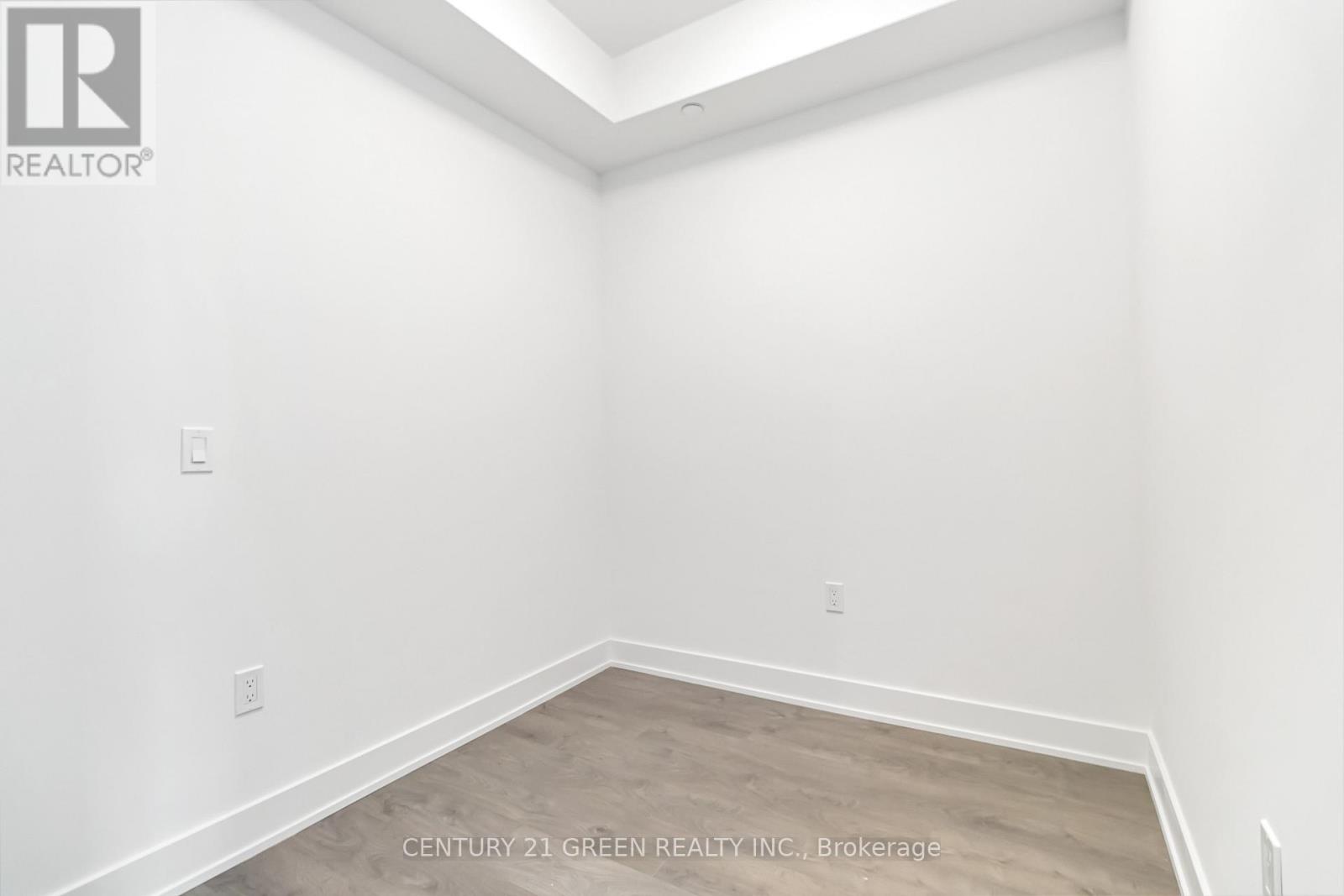 322 - 2343 Khalsa Gate, Oakville, Ontario  L6M 5R6 - Photo 3 - W12831180