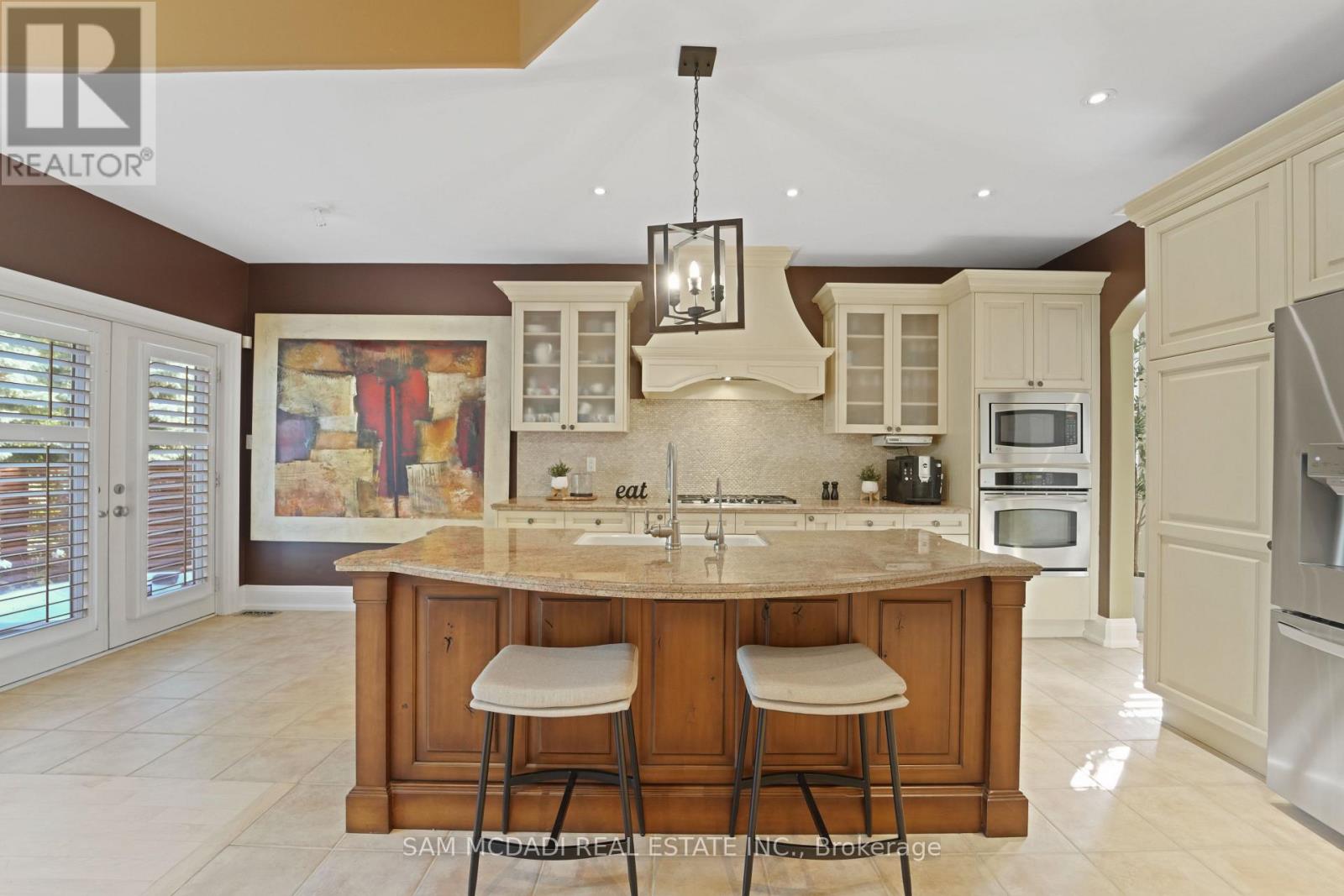 2258 Providence Road, Oakville, Ontario  L6H 6Y9 - Photo 10 - W12831190