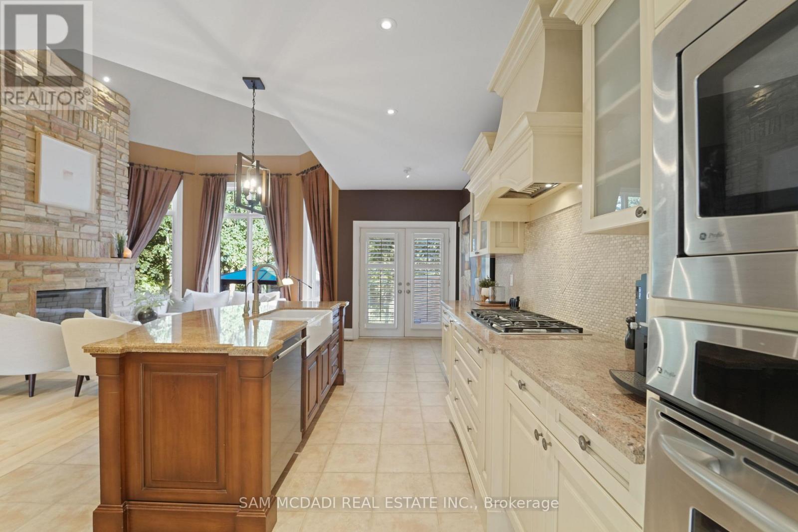 2258 Providence Road, Oakville, Ontario  L6H 6Y9 - Photo 13 - W12831190