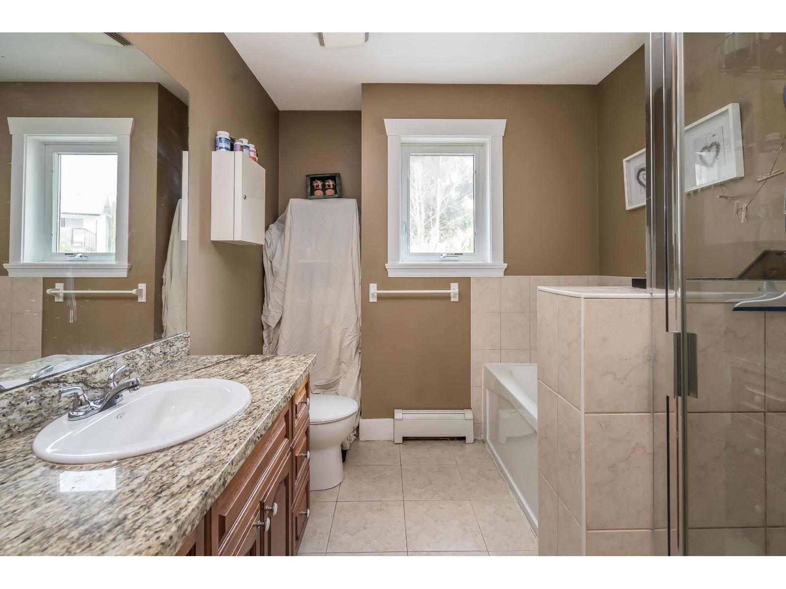 13838 116 Avenue, Surrey, British Columbia  V3R 2T2 - Photo 11 - R3091915