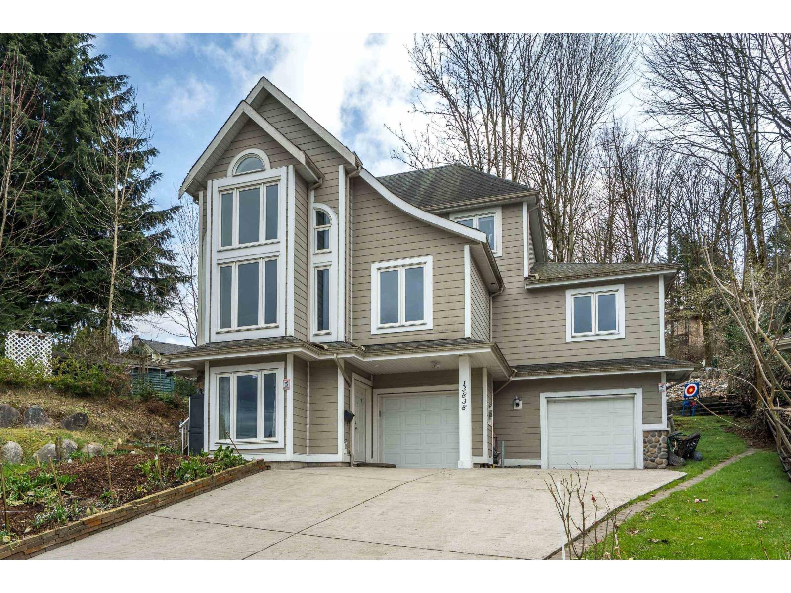 13838 116 Avenue, Surrey, British Columbia  V3R 2T2 - Photo 1 - R3091915