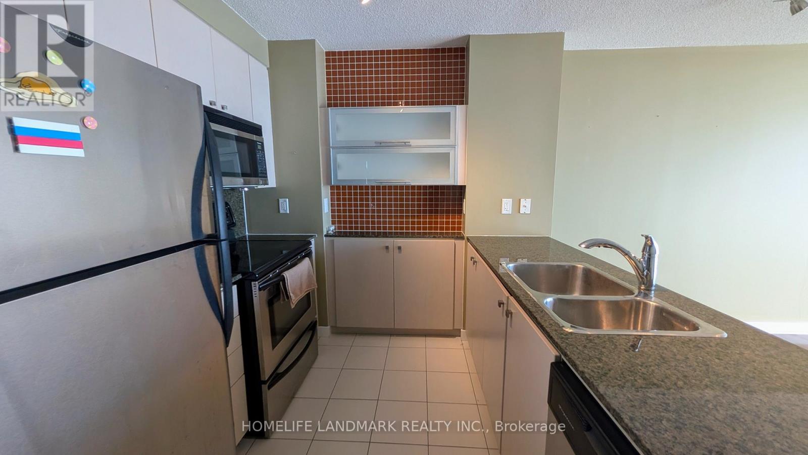 3212 - 11 Brunel Court, Toronto (Waterfront Communities), Ontario  M5V 3Y3 - Photo 5 - C12830618