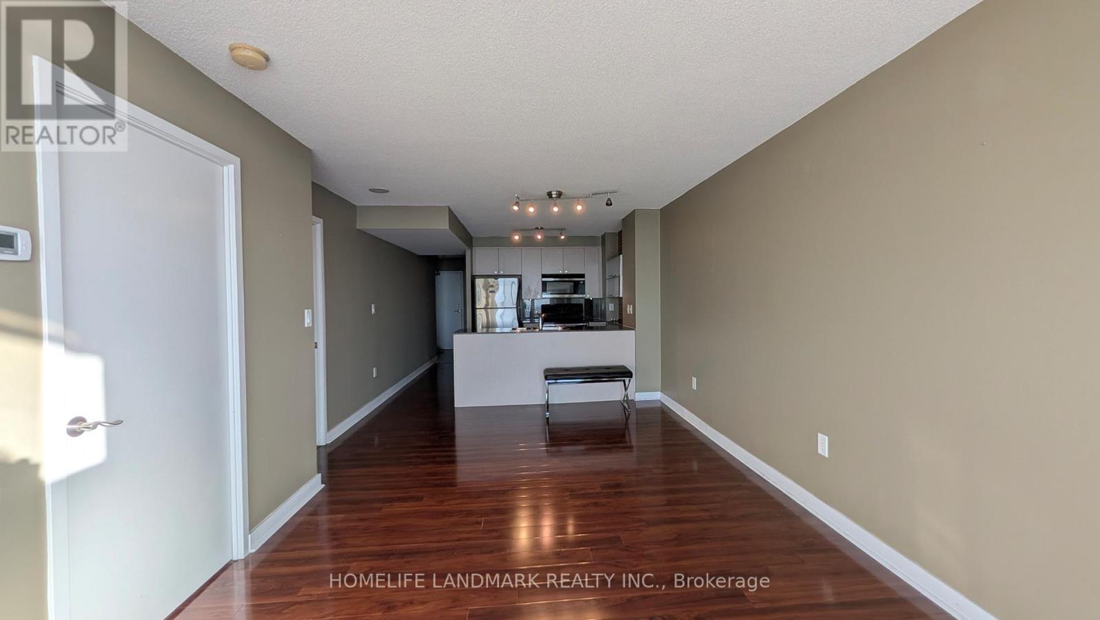 3212 - 11 Brunel Court, Toronto (Waterfront Communities), Ontario  M5V 3Y3 - Photo 6 - C12830618