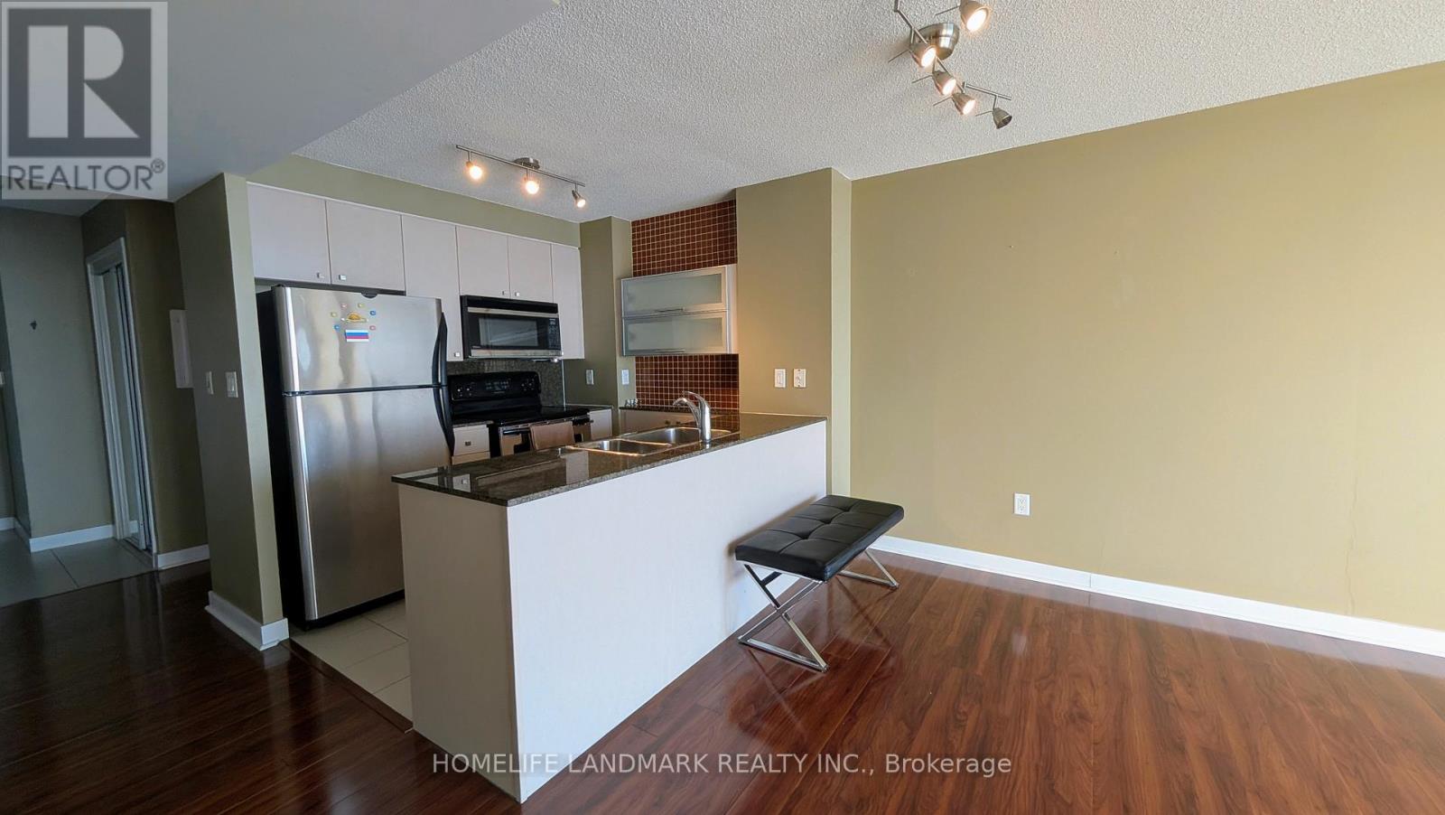 3212 - 11 Brunel Court, Toronto (Waterfront Communities), Ontario  M5V 3Y3 - Photo 7 - C12830618