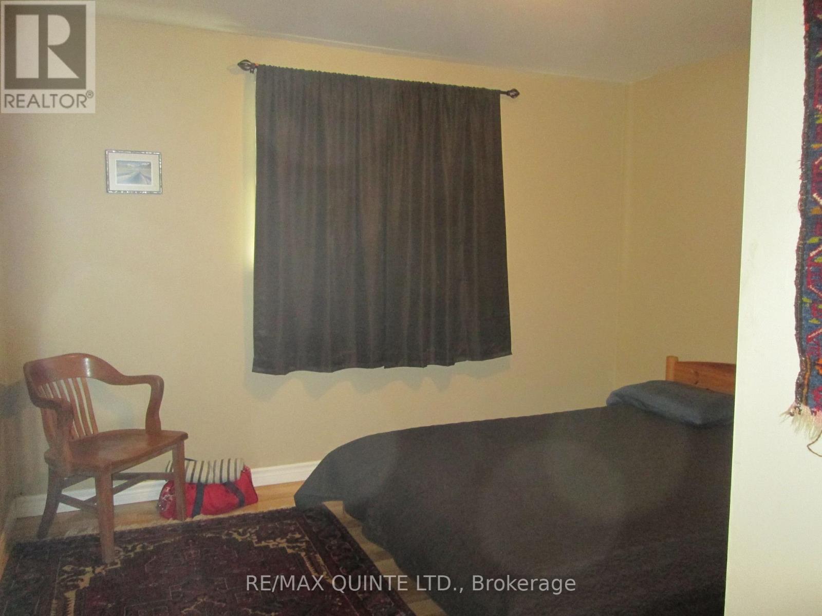 112 Parkview Road, Prince Edward County (Ameliasburg Ward), Ontario  K0K 1L0 - Photo 11 - X12484424