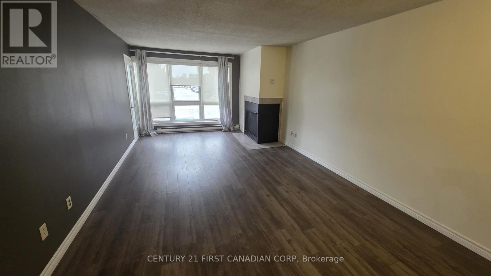 215 - 15 Jacksway Crescent, London North, Ontario  N5X 3T8 - Photo 9 - X12764292