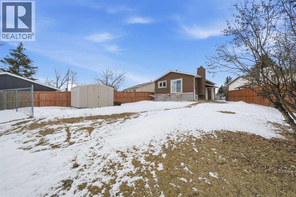 40 Falbury Bay Ne, Calgary, Alberta  T3J 1H6 - Photo 24 - A2289193