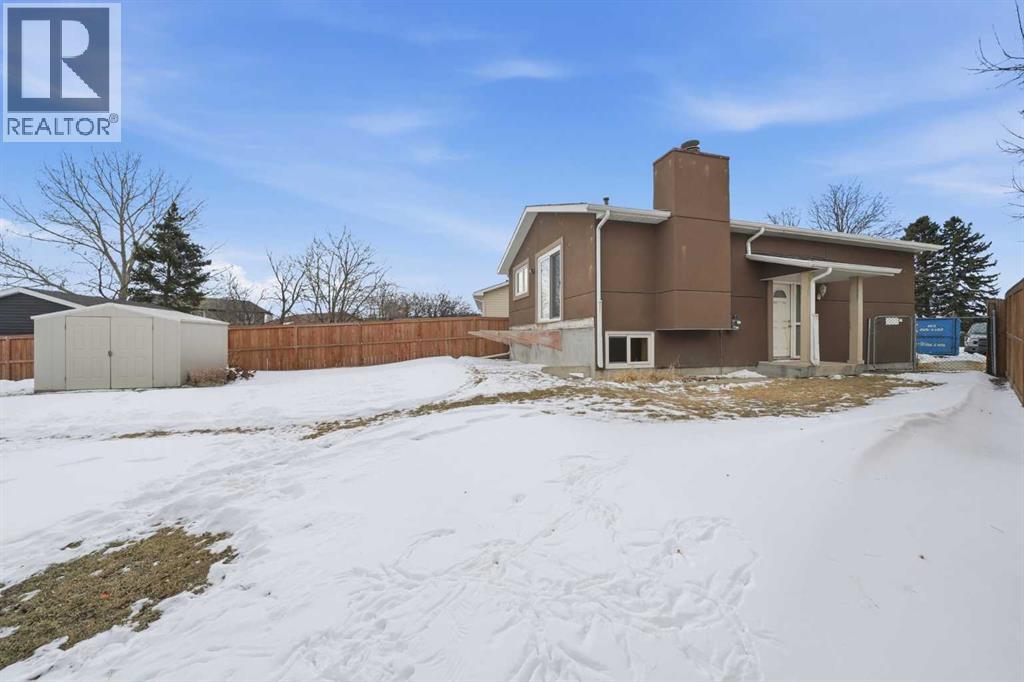 40 Falbury Bay Ne, Calgary, Alberta  T3J 1H6 - Photo 27 - A2289193