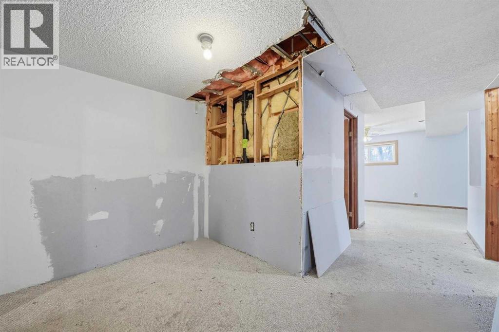 40 Falbury Bay Ne, Calgary, Alberta  T3J 1H6 - Photo 22 - A2289193