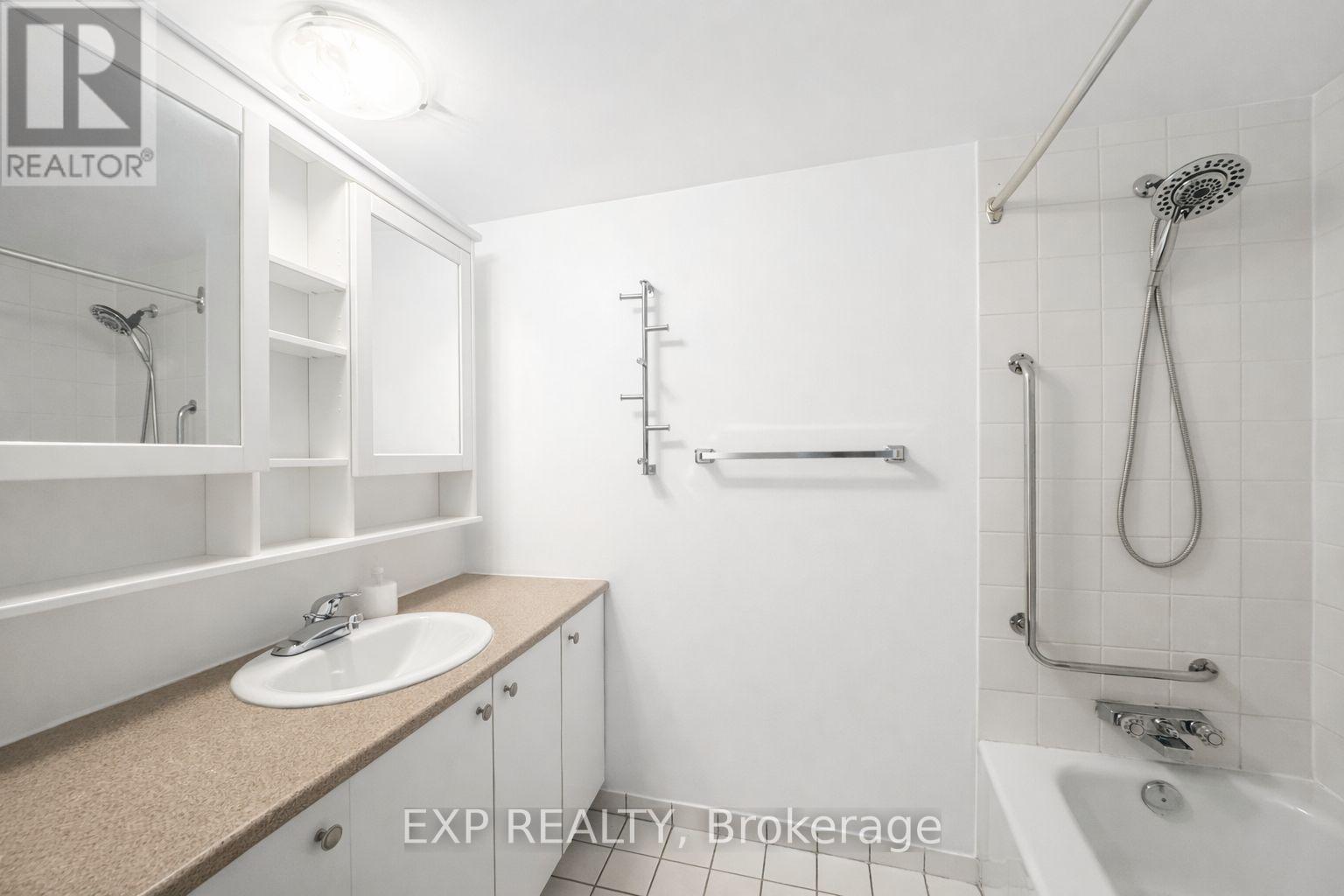 705 - 475 Laurier Avenue W, Ottawa, Ontario  K1R 7X1 - Photo 12 - X12831204