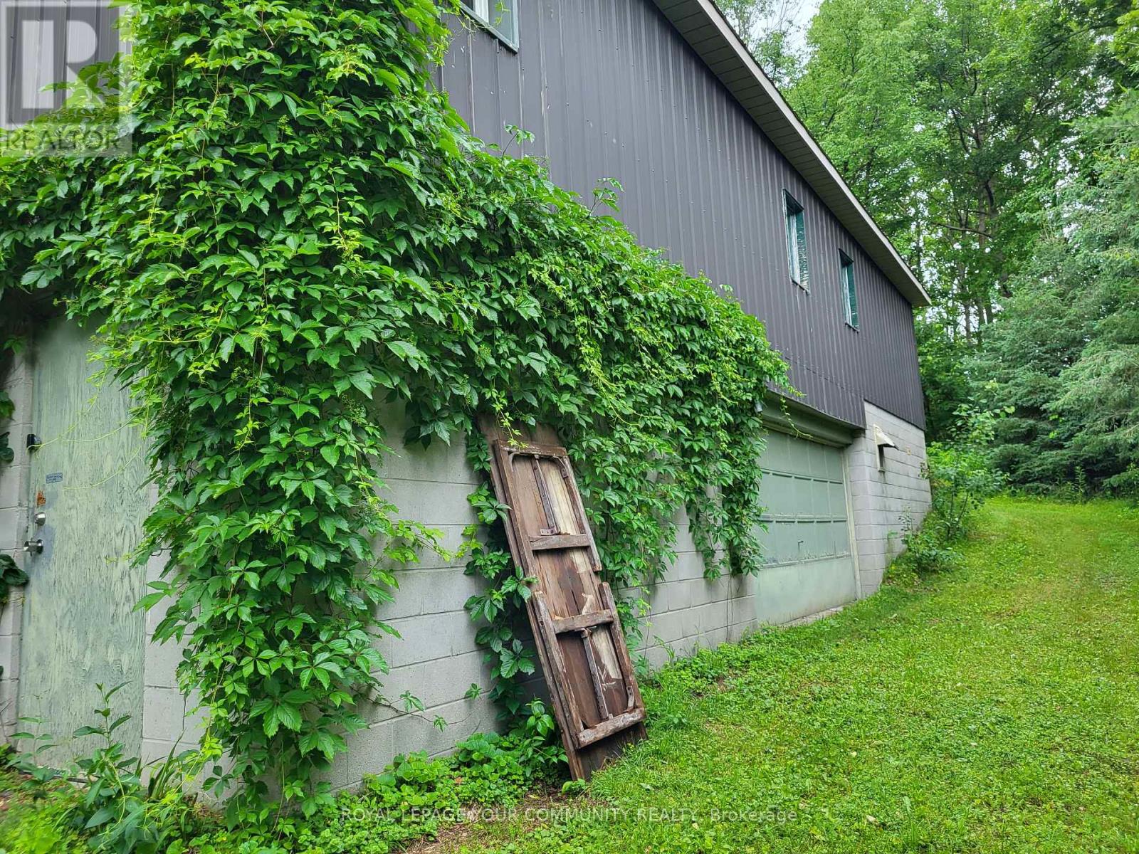 11419 Bathurst Street, Richmond Hill (Westbrook), Ontario  L4S 1J9 - Photo 25 - N12183561