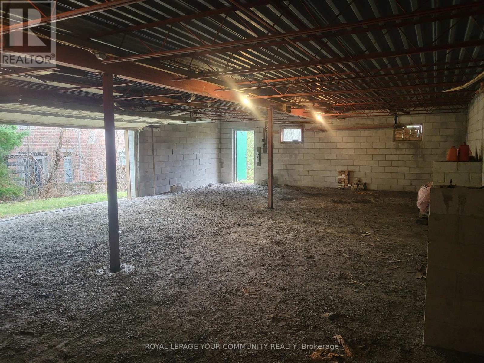 11419 Bathurst Street, Richmond Hill (Westbrook), Ontario  L4S 1J9 - Photo 32 - N12183561