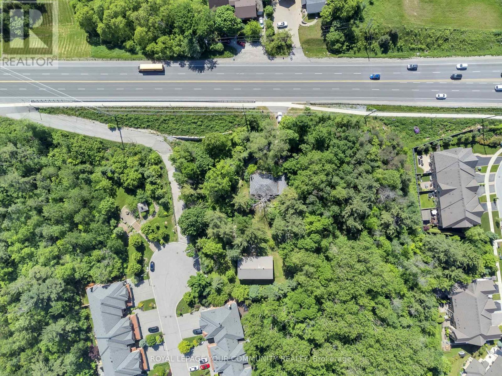 11419 Bathurst Street, Richmond Hill (Westbrook), Ontario  L4S 1J9 - Photo 37 - N12183561