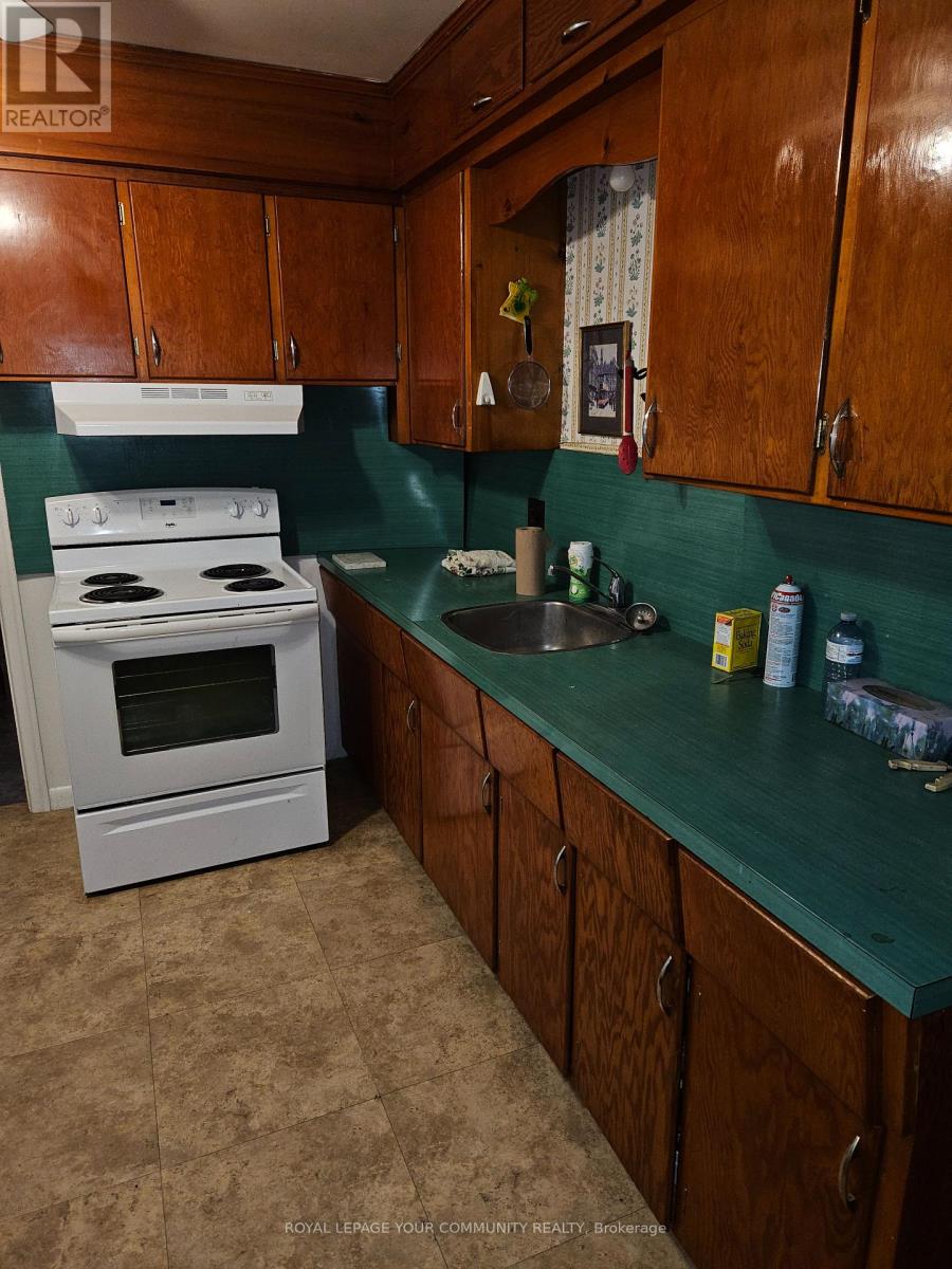 11419 Bathurst Street, Richmond Hill (Westbrook), Ontario  L4S 1J9 - Photo 8 - N12183561