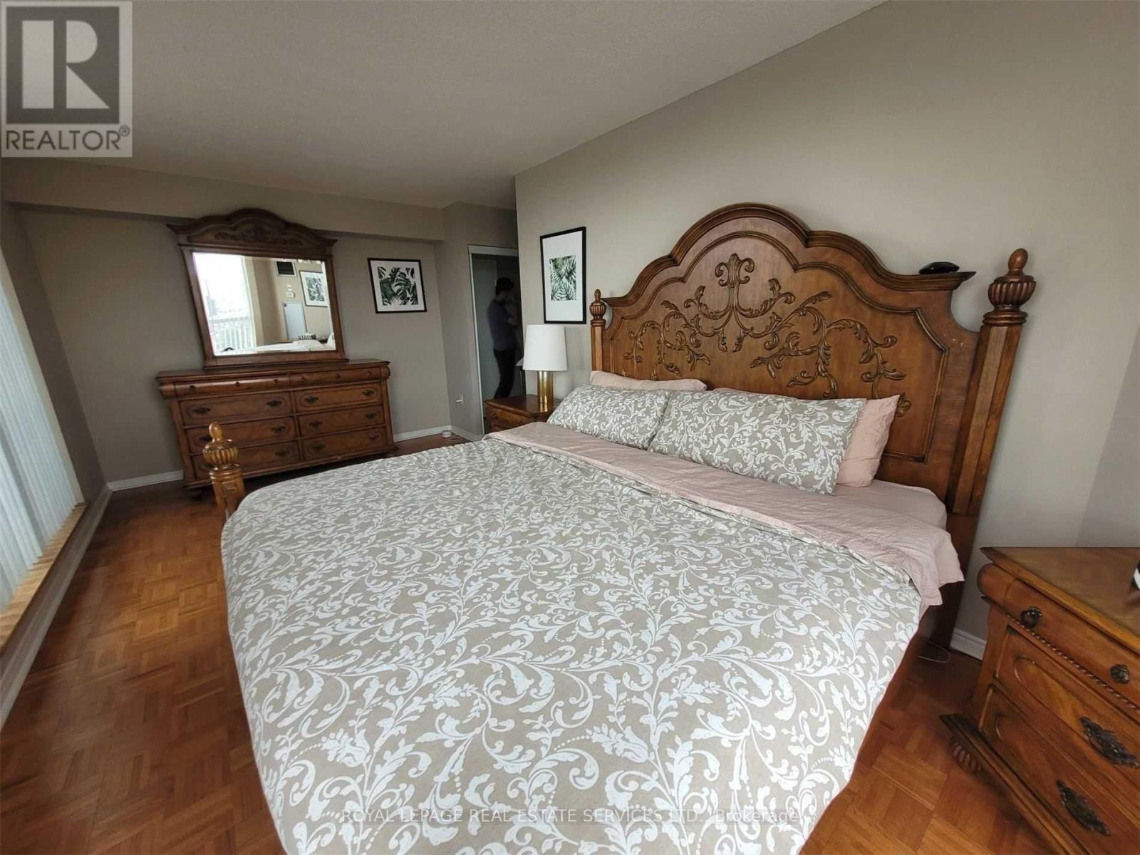 607 - 11 Thorncliffe Pk Drive, Toronto (Thorncliffe Park), Ontario  M4H 1P3 - Photo 7 - C12831194