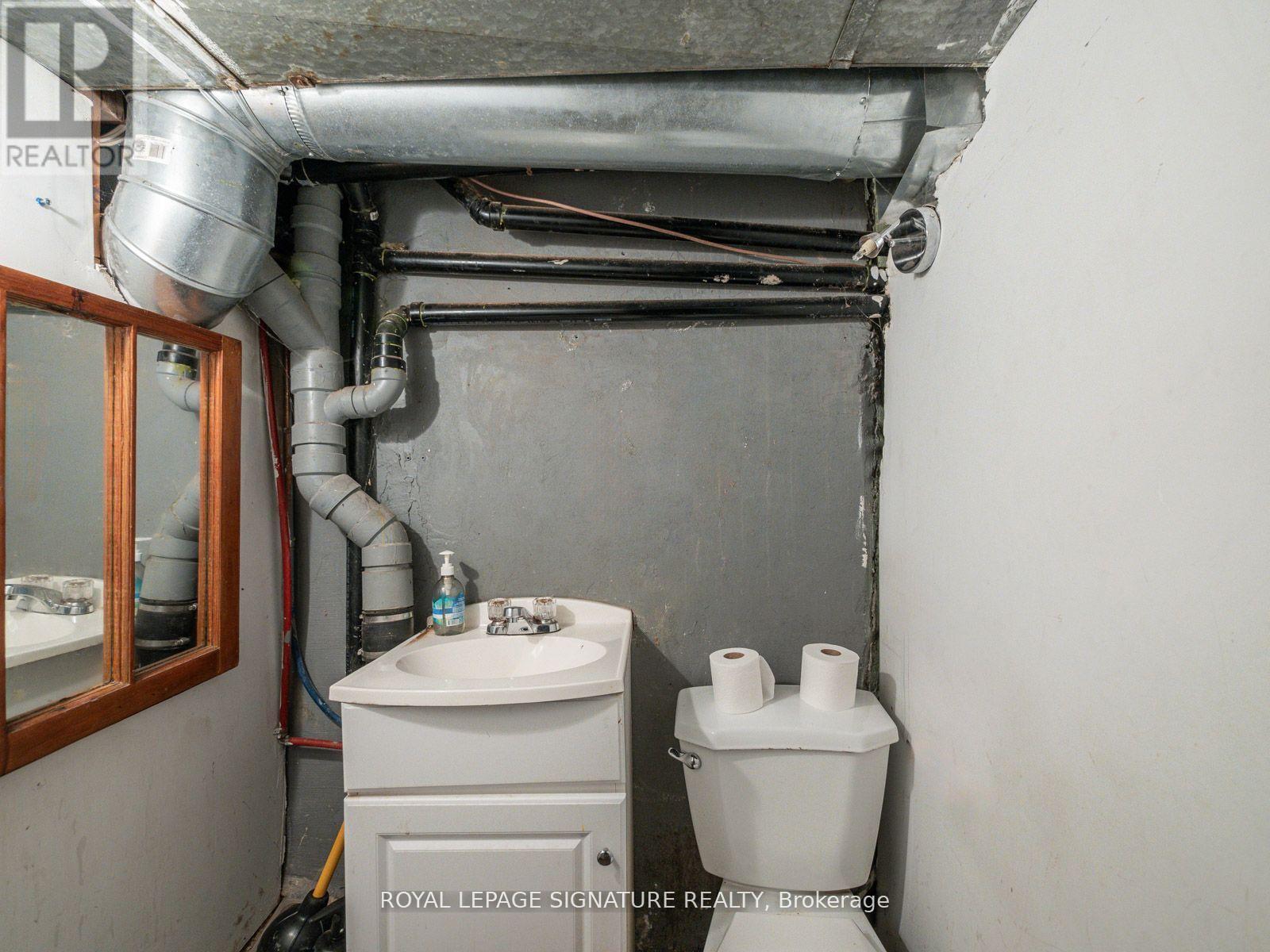 725 Dovercourt Road, Toronto (Palmerston-Little Italy), Ontario  M6H 2W7 - Photo 35 - C12831234