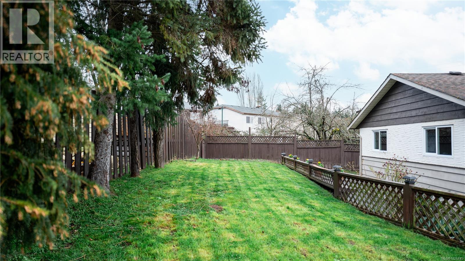 4254 Hayden Crt, Saanich, British Columbia  V8Z 6S2 - Photo 30 - 1026745