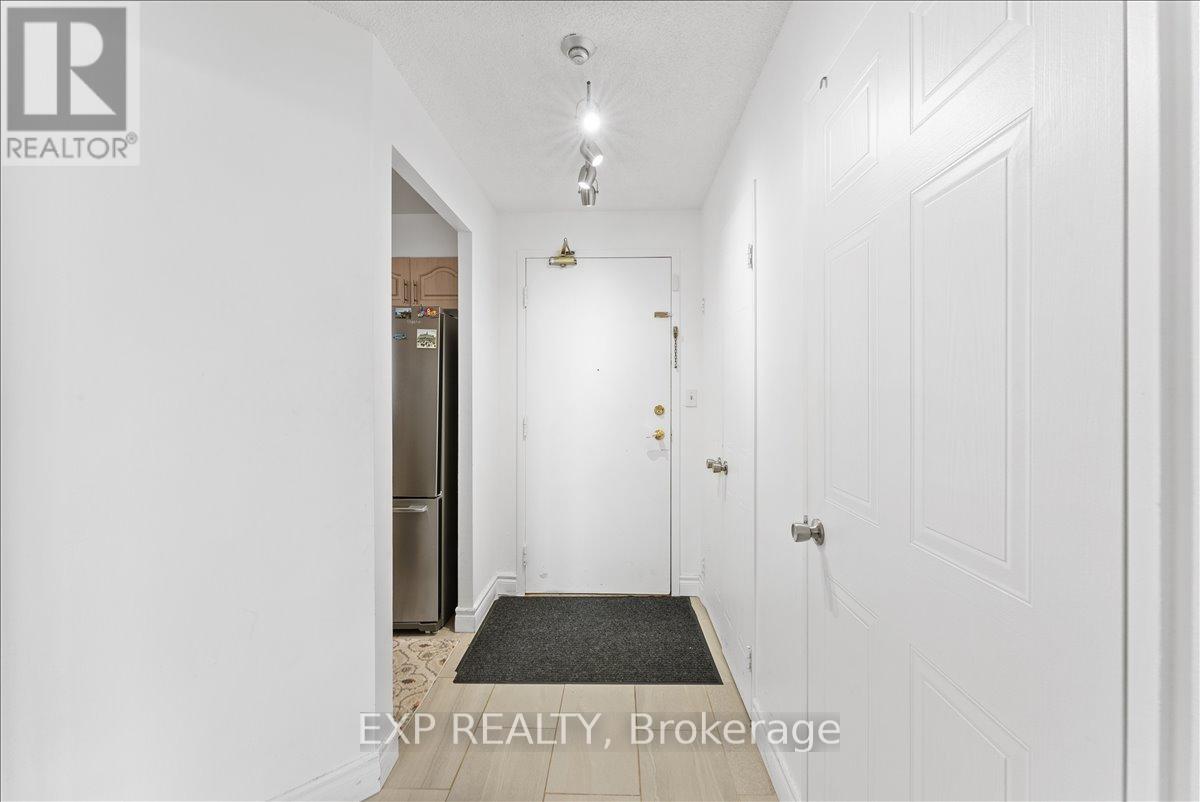 1807 - 400 Mclevin Avenue, Toronto (Malvern), Ontario  M1B 5J4 - Photo 5 - E12831240