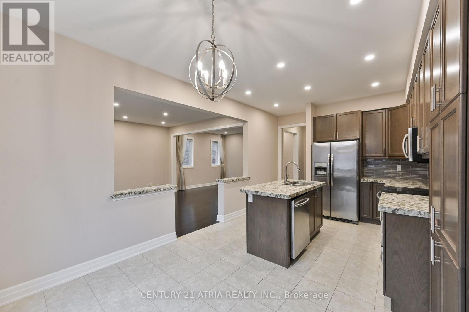 31 Fred Mason Street, Georgina (Keswick South), Ontario  L4P 0B2 - Photo 11 - N12831198