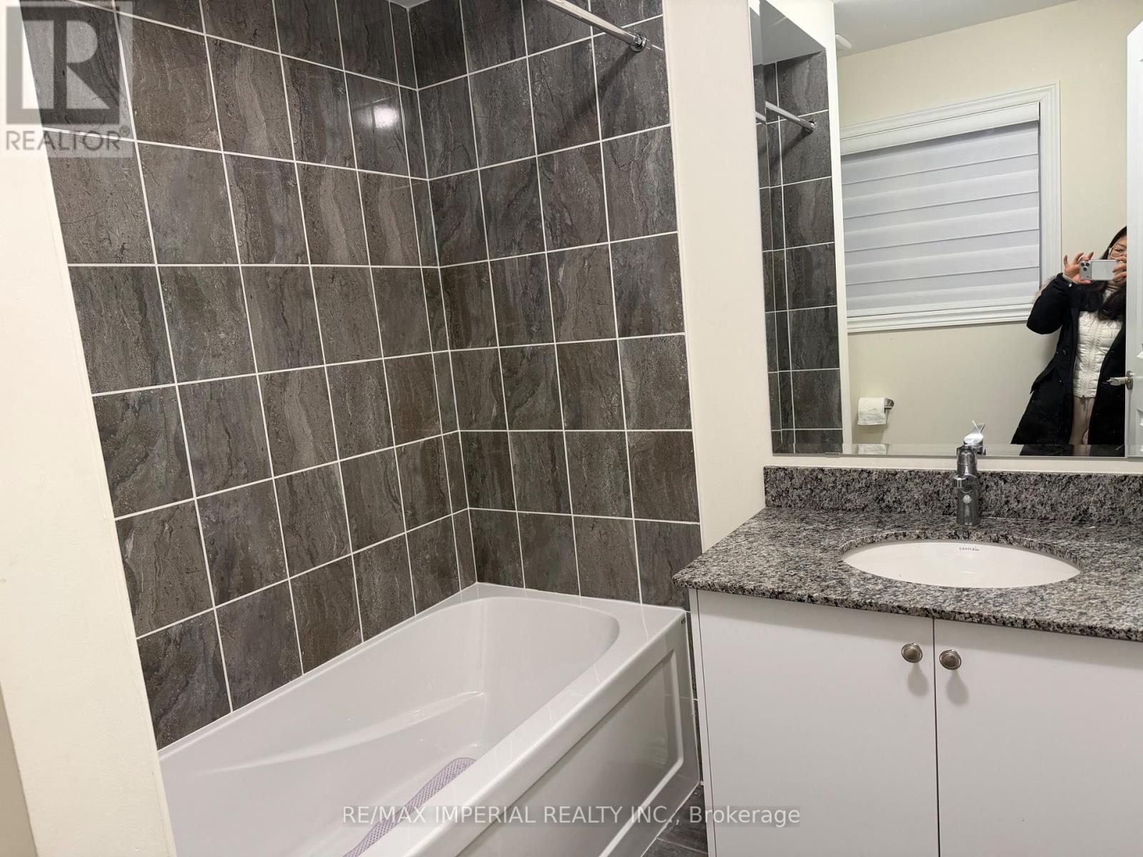 37 Faimira Avenue, Georgina (Keswick South), Ontario  L4P 0C2 - Photo 11 - N12831246