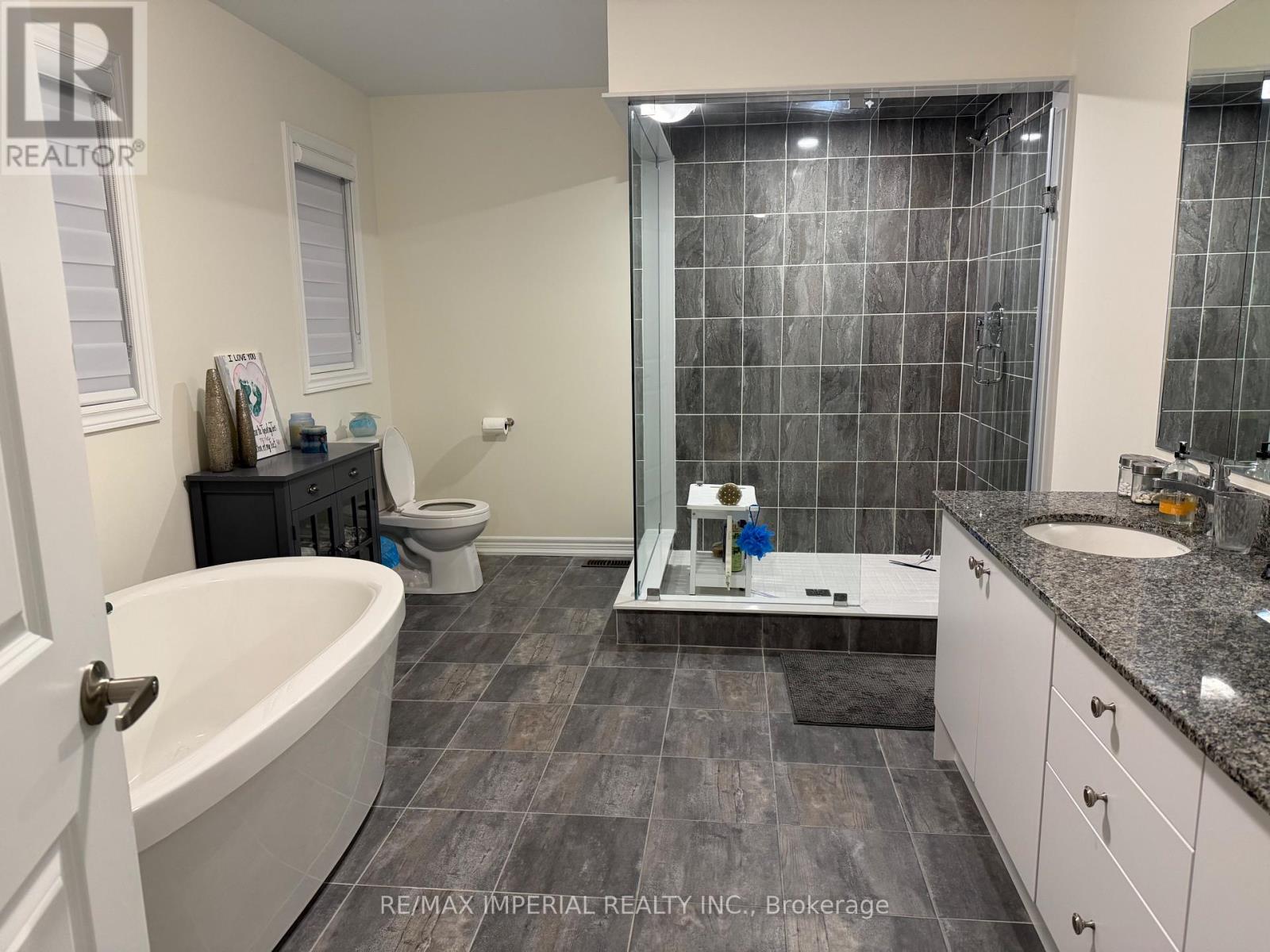 37 Faimira Avenue, Georgina (Keswick South), Ontario  L4P 0C2 - Photo 21 - N12831246