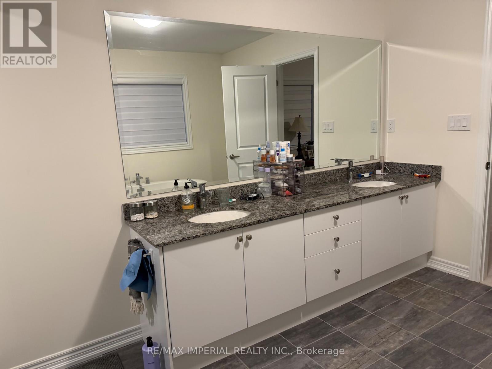 37 Faimira Avenue, Georgina (Keswick South), Ontario  L4P 0C2 - Photo 22 - N12831246