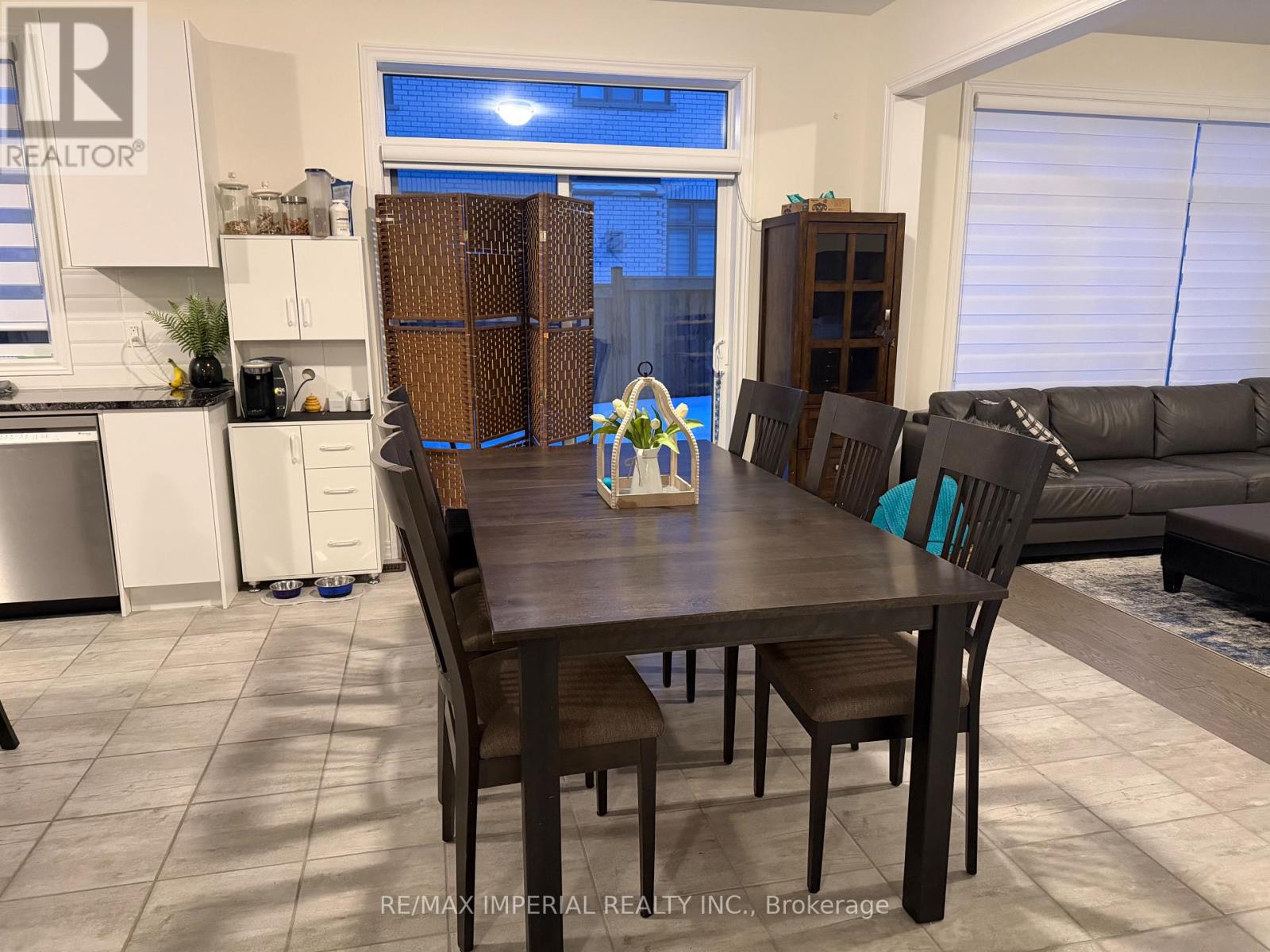 37 Faimira Avenue, Georgina (Keswick South), Ontario  L4P 0C2 - Photo 6 - N12831246