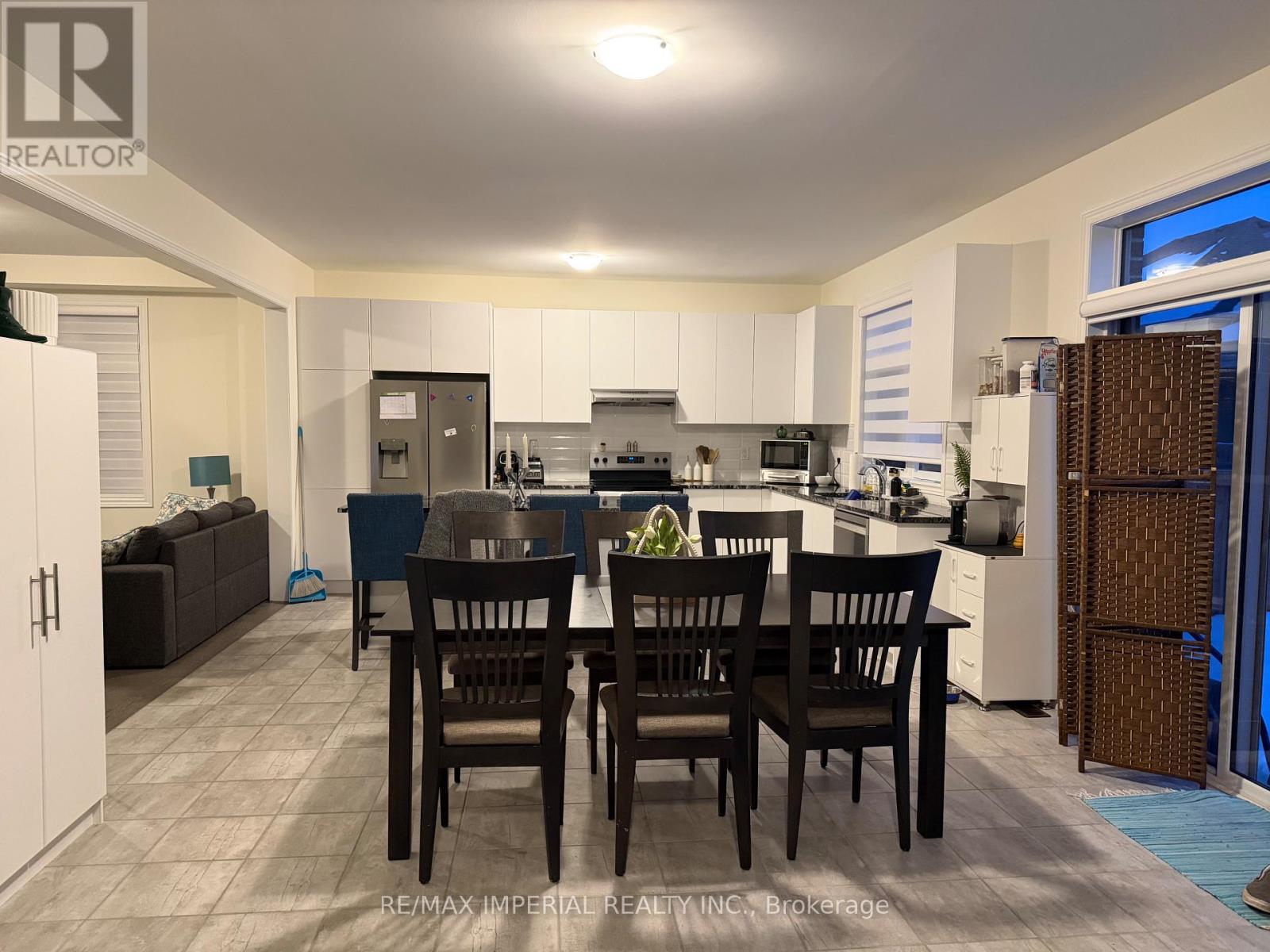 37 Faimira Avenue, Georgina (Keswick South), Ontario  L4P 0C2 - Photo 8 - N12831246