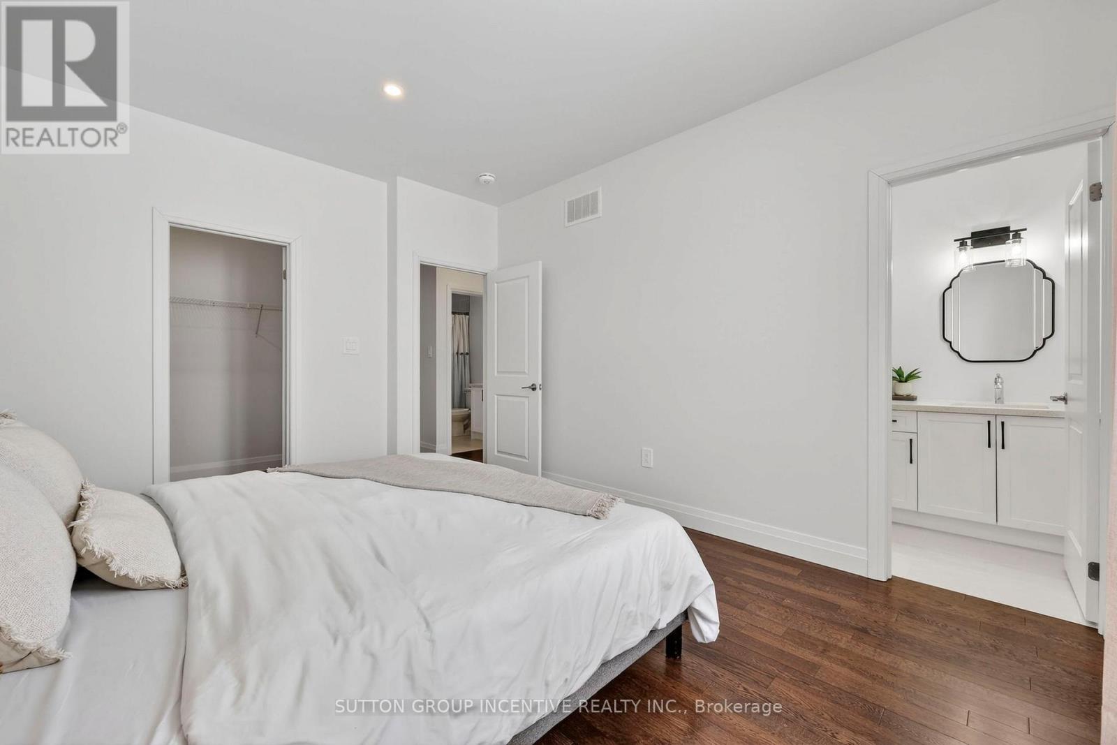 142 Ritchie Crescent, Springwater (Elmvale), Ontario  L0L 1P0 - Photo 11 - S12831254