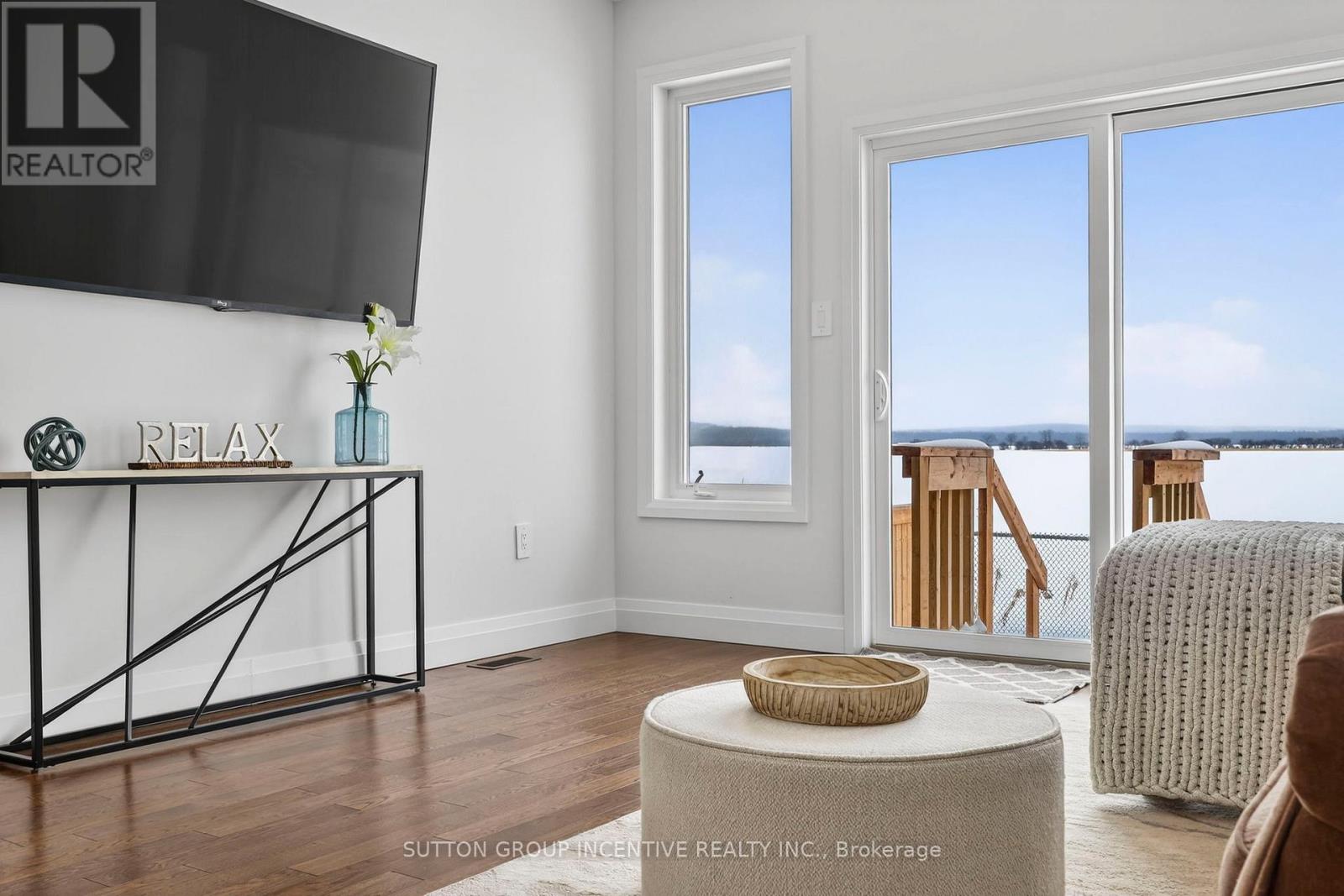 142 Ritchie Crescent, Springwater (Elmvale), Ontario  L0L 1P0 - Photo 9 - S12831254