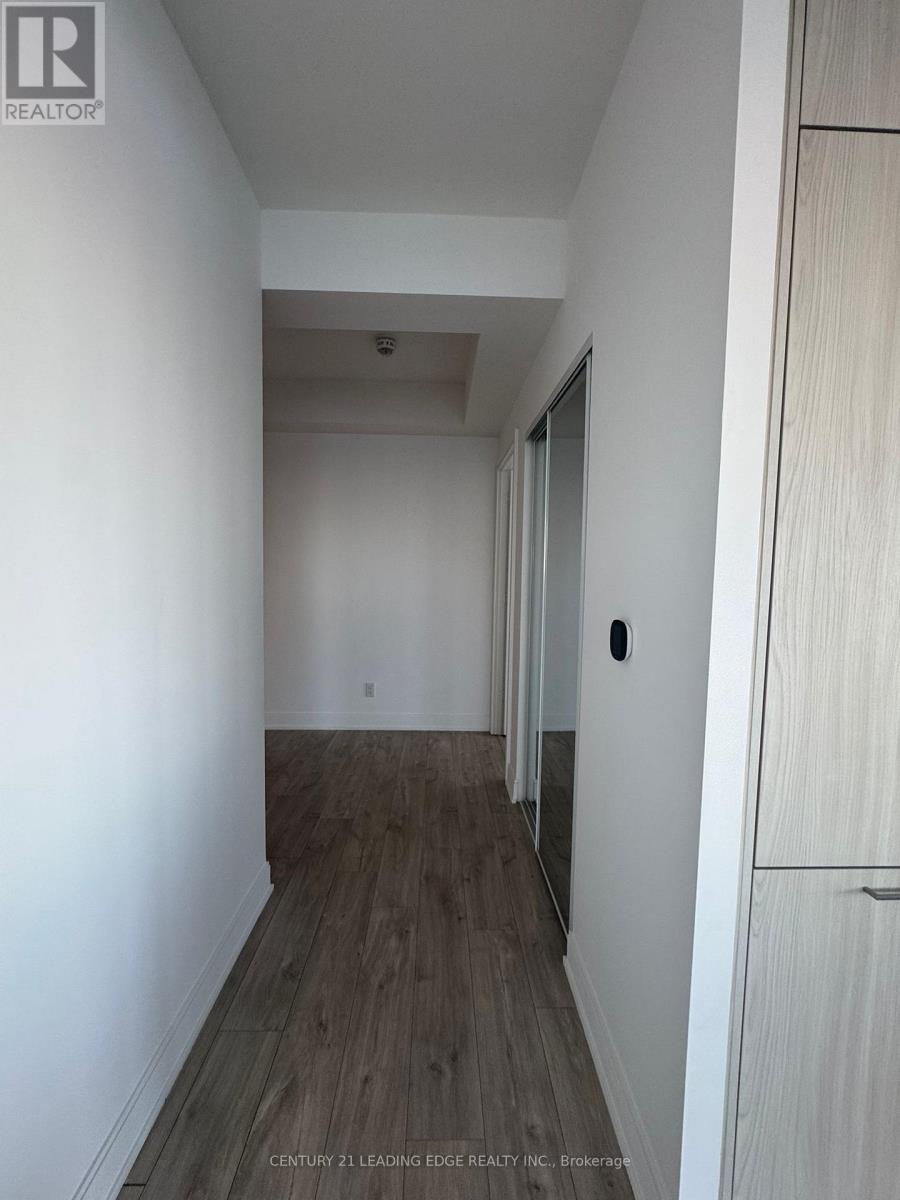 3904 - 70 Annie Craig Drive, Toronto (Mimico), Ontario  M8V 0C5 - Photo 5 - W12831212