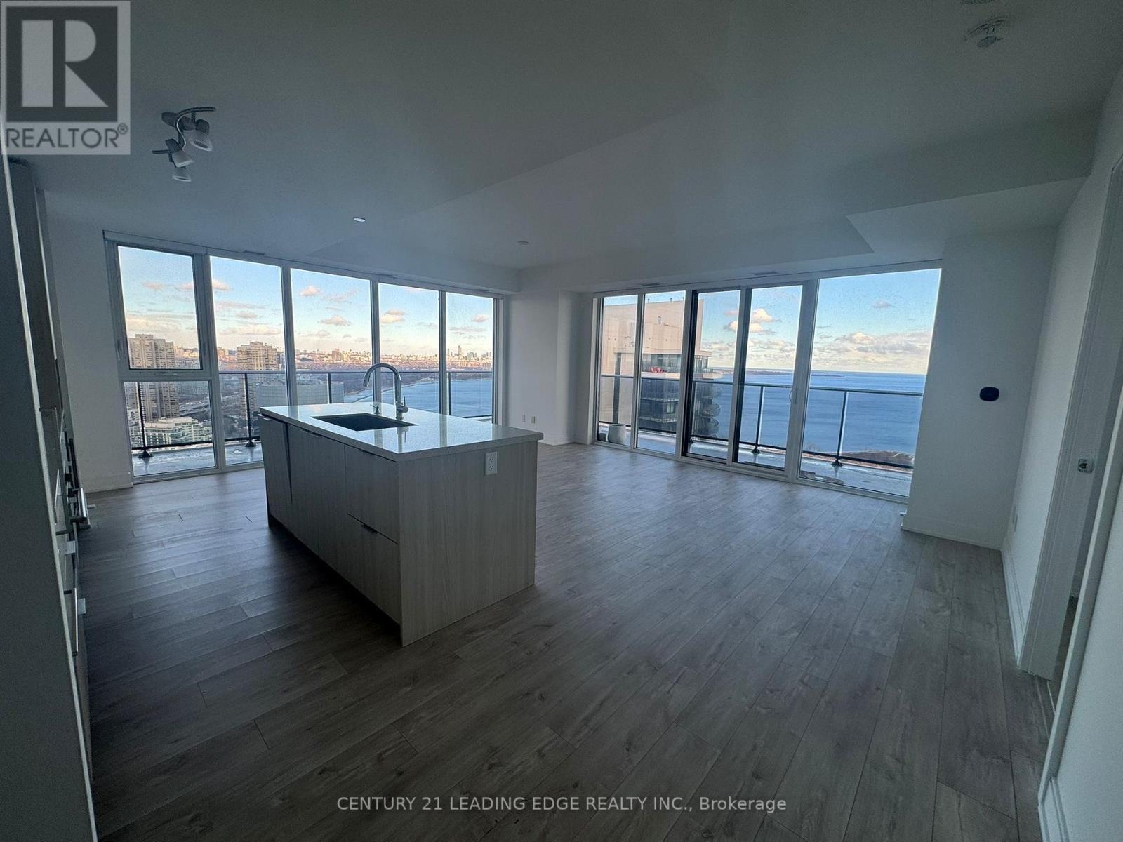 3904 - 70 Annie Craig Drive, Toronto (Mimico), Ontario  M8V 0C5 - Photo 7 - W12831212