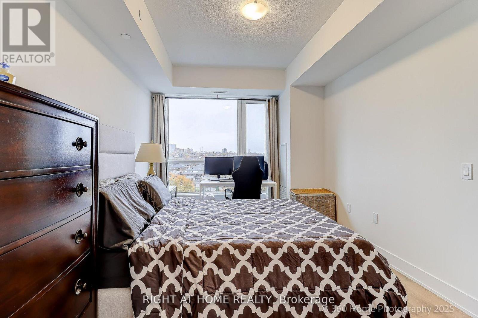 605 - 202 Burnhamthorpe Road E, Mississauga (Mississauga Valleys), Ontario  L5B 0A2 - Photo 18 - W12831242