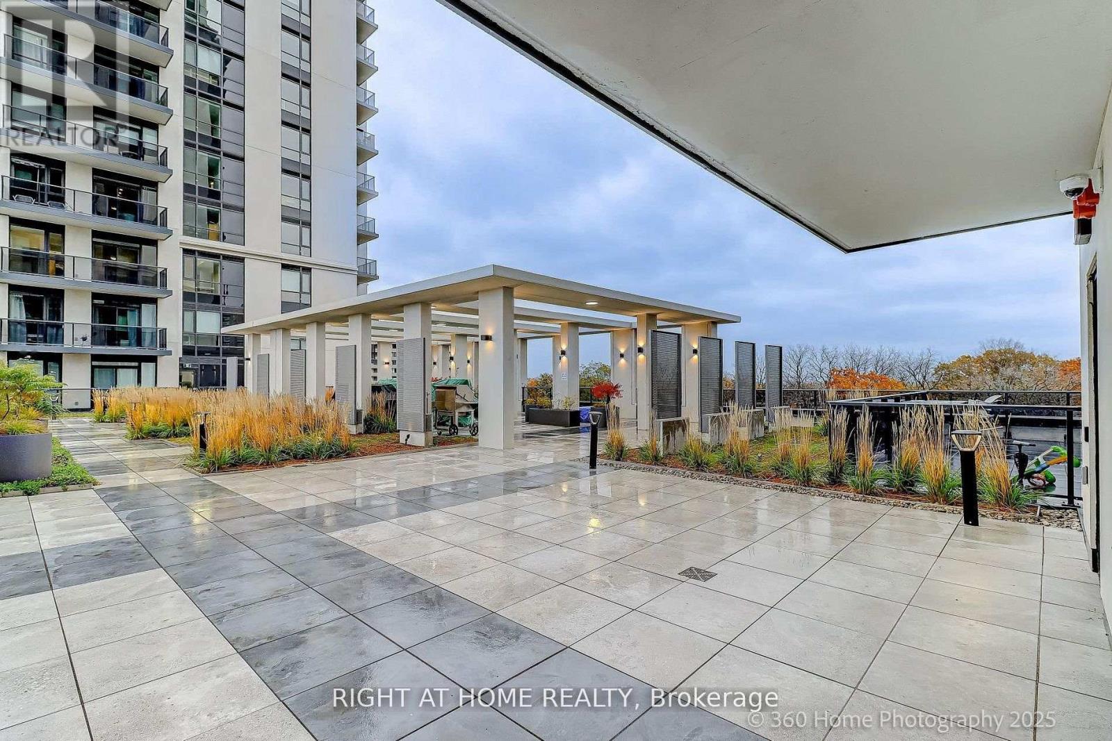 605 - 202 Burnhamthorpe Road E, Mississauga (Mississauga Valleys), Ontario  L5B 0A2 - Photo 27 - W12831242