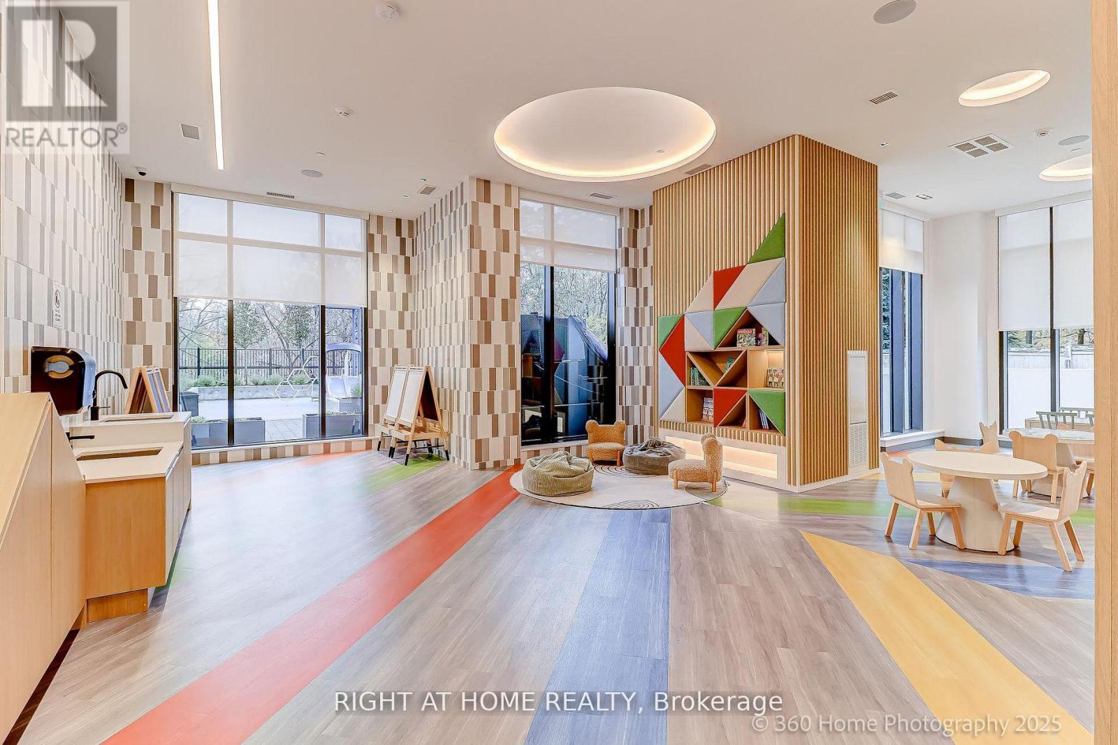 605 - 202 Burnhamthorpe Road E, Mississauga (Mississauga Valleys), Ontario  L5B 0A2 - Photo 43 - W12831242