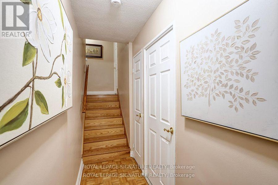 201 - 11 Wincott Drive, Toronto, Ontario  M9R 2R9 - Photo 13 - W12831248