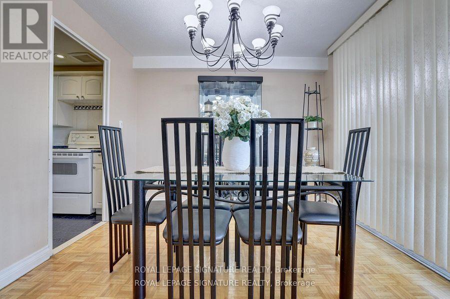 201 - 11 Wincott Drive, Toronto, Ontario  M9R 2R9 - Photo 8 - W12831248