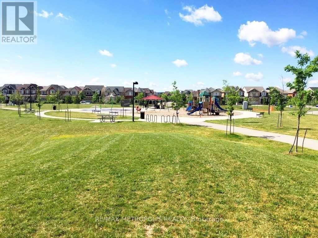 747 Challinor Terrace, Milton (Ha Harrison), Ontario  L9T 7V5 - Photo 14 - W12831252